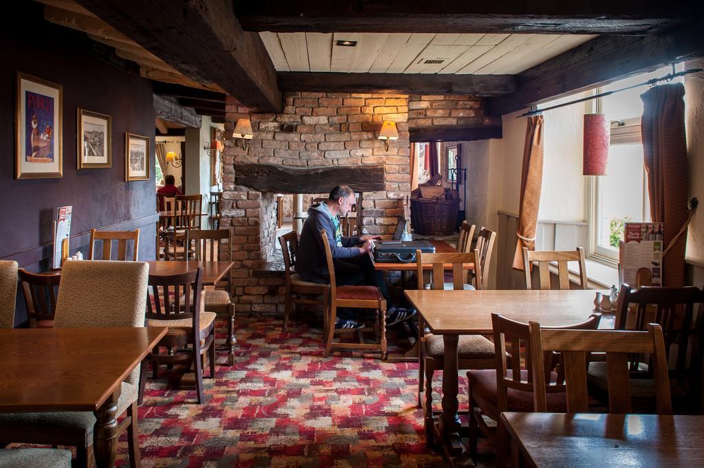Admiral'S Table, Bridgwater By Marston'S Inns Extérieur photo